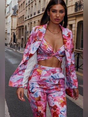 Pink Floral Print Blazer Set with Pants and Twist Crop Top